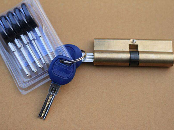 邯郸汽车上门开锁公司